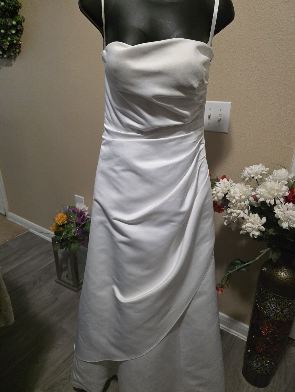 Elegant White Spaghetti Strap Satin Dress
